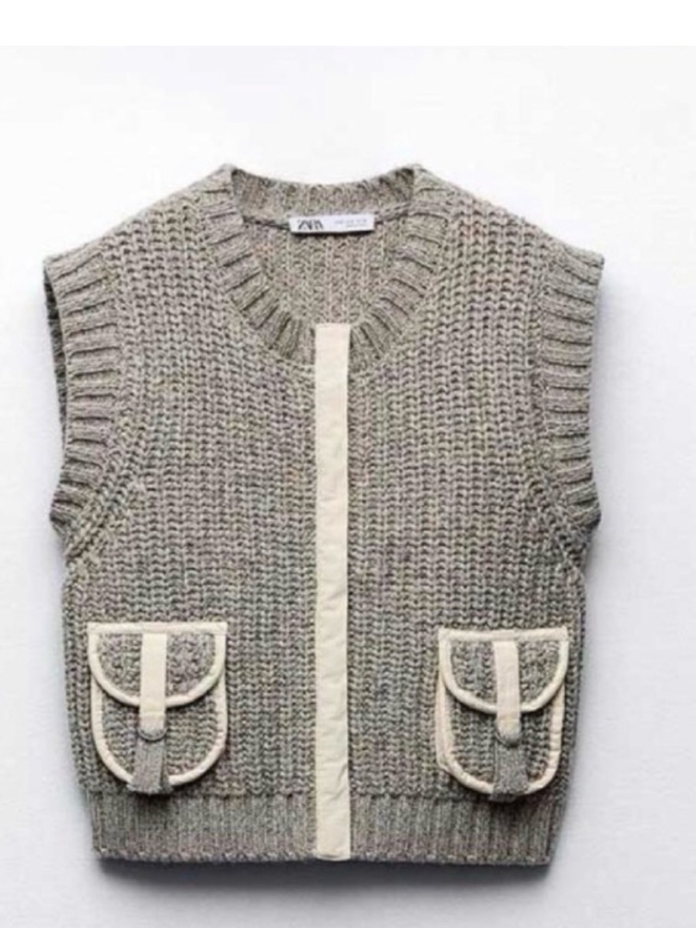 Zara  Knit cargo Vest in Light Gray with Cream Trim